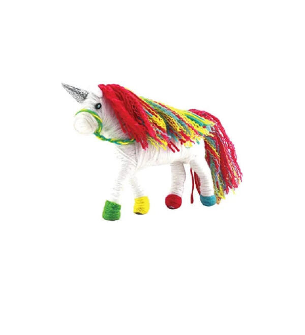 Craft | Mom and Baby Yarn Unicorns - Image 3