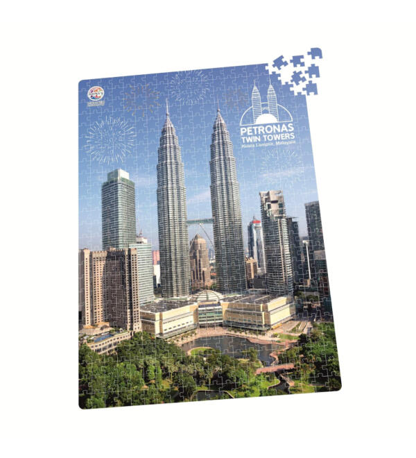 Petronas Twin Towers - Image 2